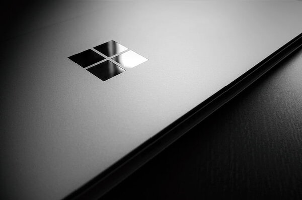 microsoft-microsoft-windows-windows-10-wooden-surface-wallpaper-preview.jpg